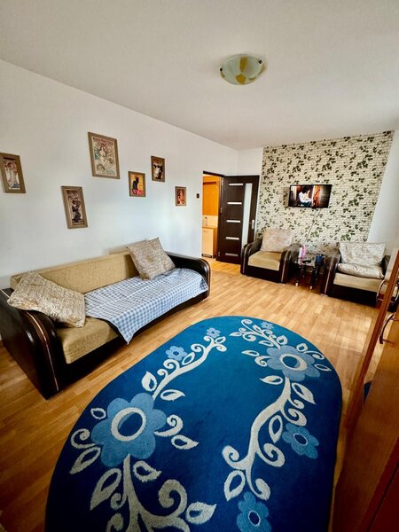 Gorjului garsoniera etaj 1/4, confort 1 sporit, 39mp